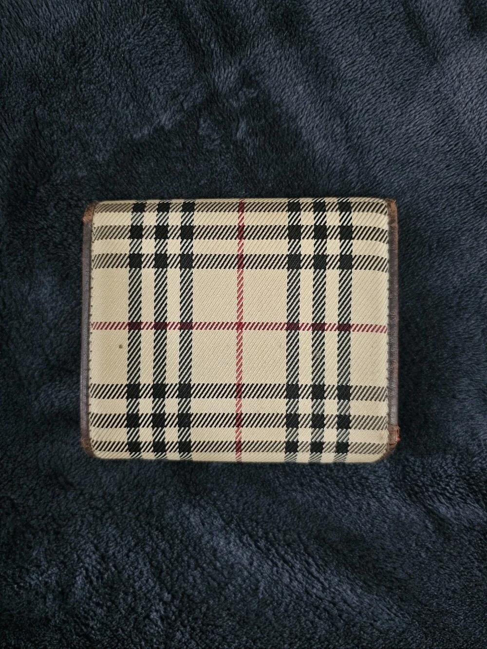 Burberry pre owned